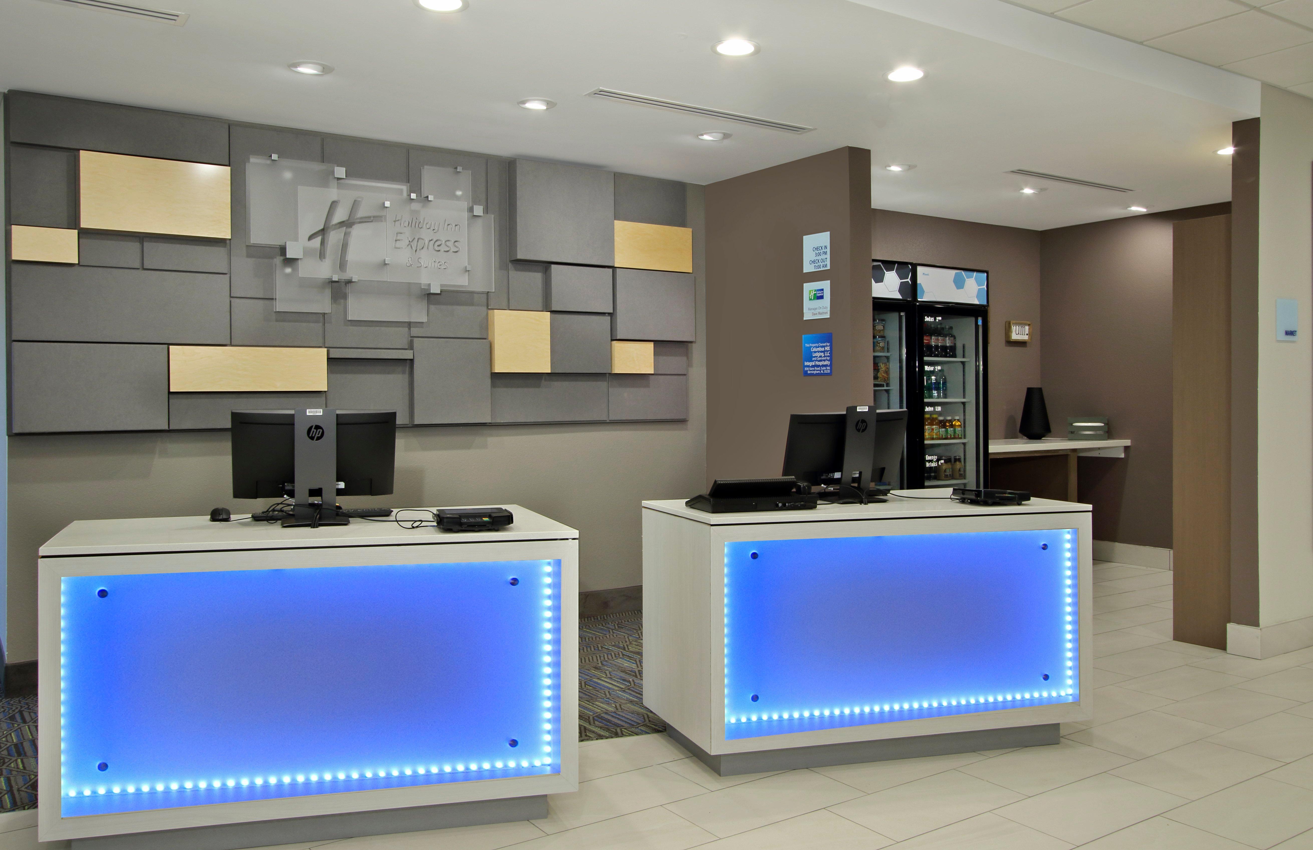 Holiday Inn Express & Suites Columbus North By Ihg Εξωτερικό φωτογραφία