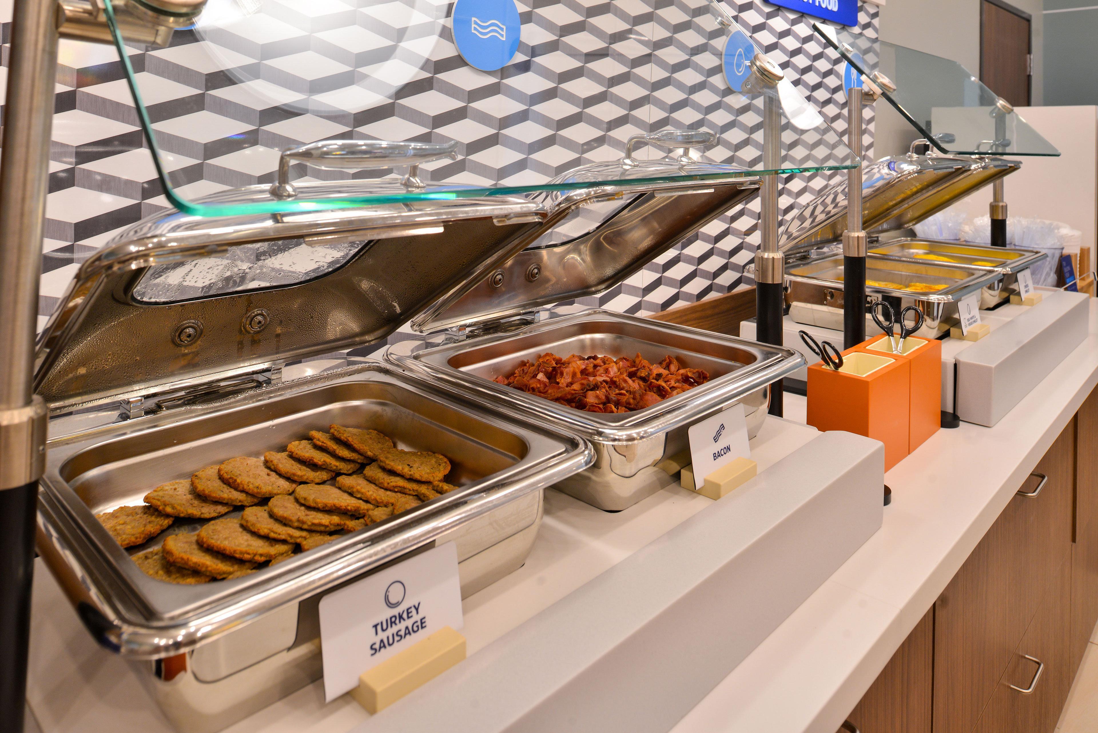 Holiday Inn Express & Suites Columbus North By Ihg Εξωτερικό φωτογραφία
